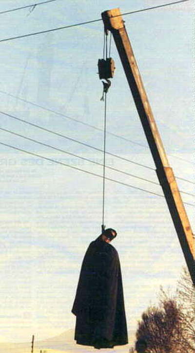 hanging_women_and_girls_in_iran.jpg